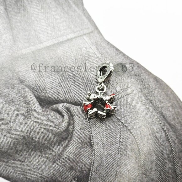 Pandora Mickey Mouse & Minnie Mouse Kissing Dangle Charm - Picture 4 of 4